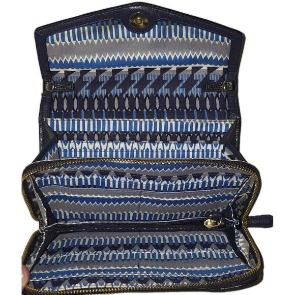 Vera Bradley Womens Wallet Blue with Design Inside Pre-Owned - Picture 4 of 4